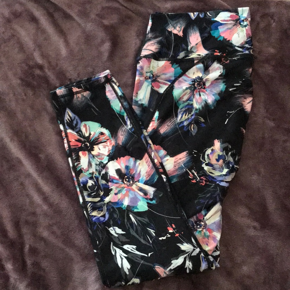 High-Waisted Fabletics Leggings L